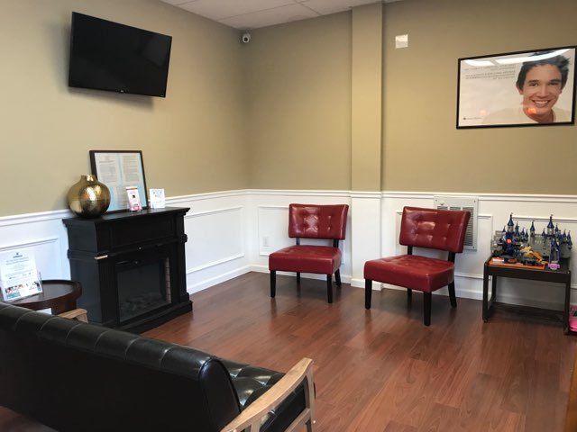 image of business Oasis Dental