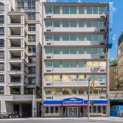 Howard Johnson Hotel Downtown Toronto Yorkville 14 Photos 16 Photo Of Howard Johnson Hotel Downtown Toronto Yorkville On Canada