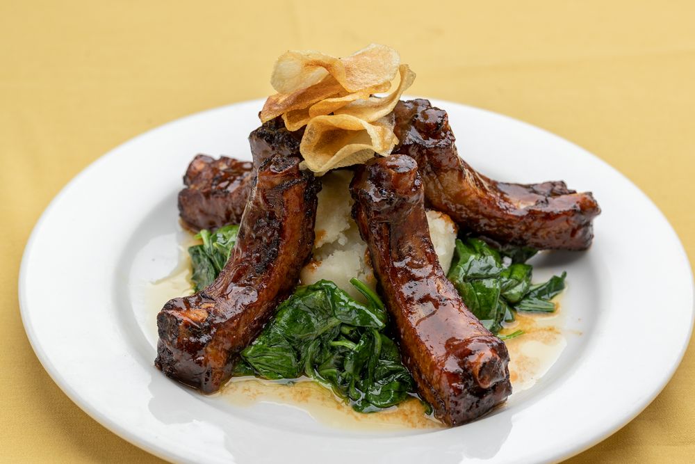 Dimoran Pizza & Deli