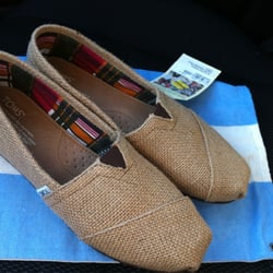 Phillips Shoes 28 Reviews Shoe S 80 Folly Rd West Ashley Photo Of Phillips Shoes Charleston Sc United States