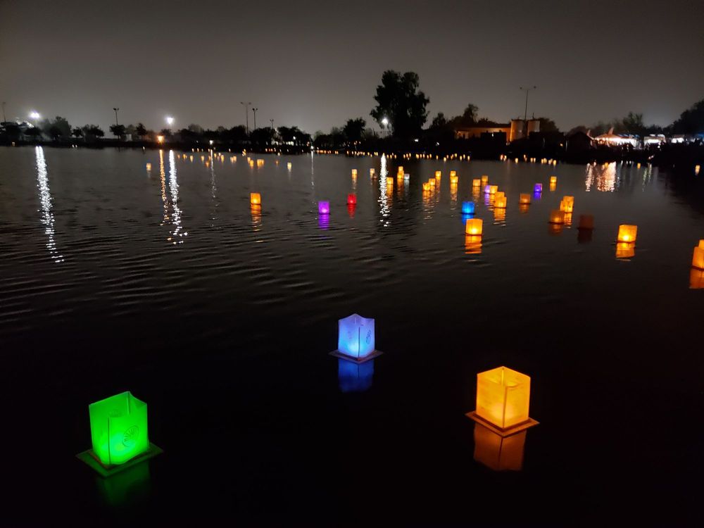 1000 Lights Water Lantern Festival