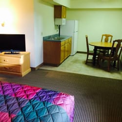 All Seasons Resort 19 Photos Hotels 760 S Cedar St Kalkaska Photo Of All Seasons Resort Kalkaska Mi United States