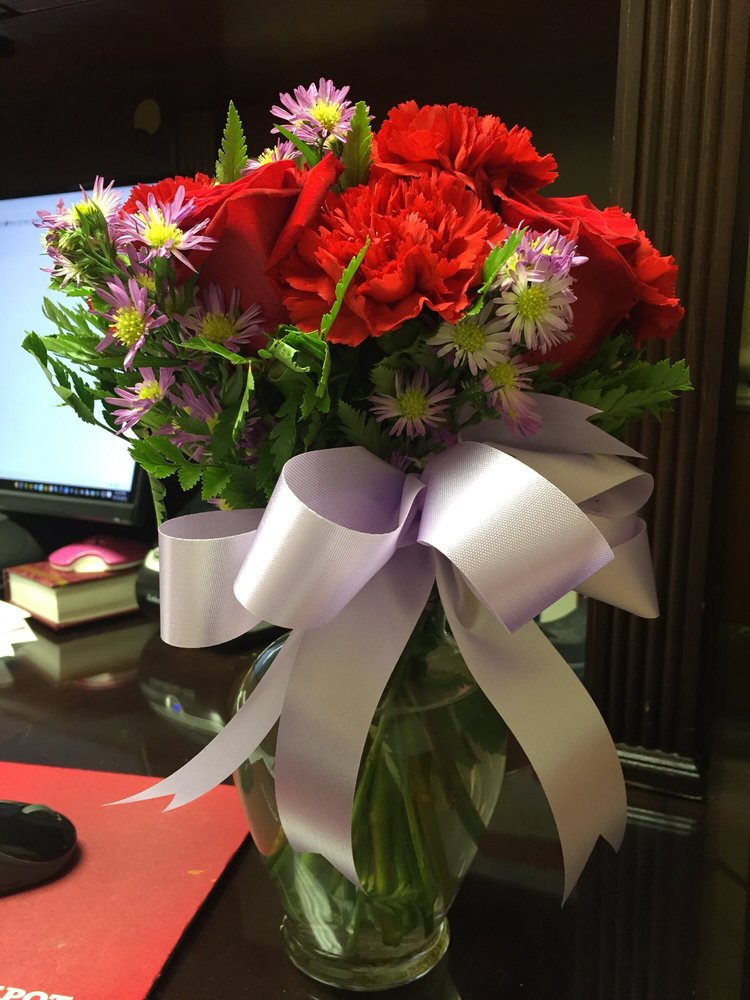 Love Unlimited Florist Florists 460 E McLemore Ave, Southside