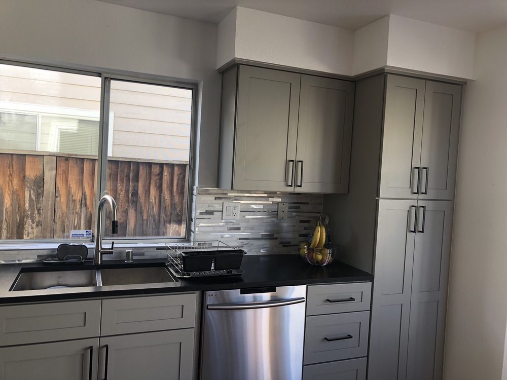 Tez Marble Slabs Countertops Residential And Commercial Tiles I Was Very Pleased With The Installation Too Worked Gizem And She Great Answered My Questions Found A Backsplash To Match Granite