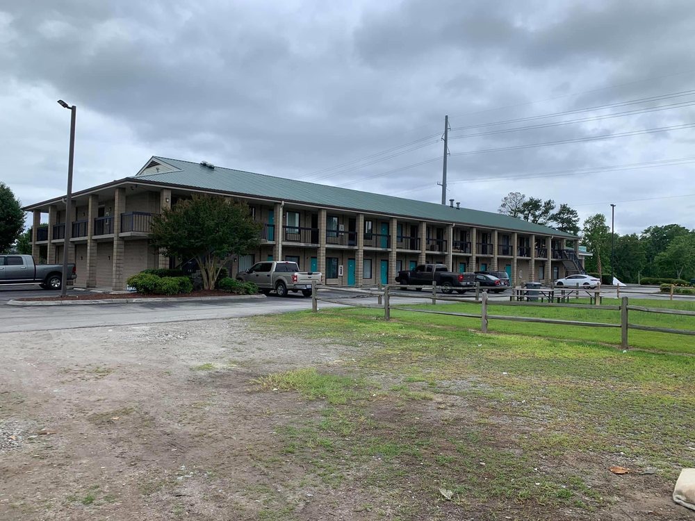 Hauling Heroes Debris Removal and Demolition