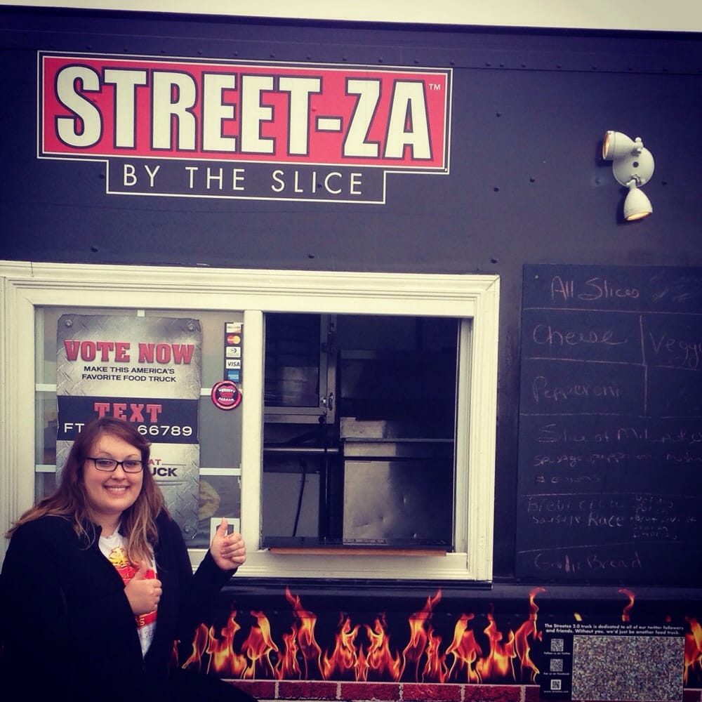 Streetza Pizza 12 Photos & 19 Reviews Food Trucks Milwaukee, WI