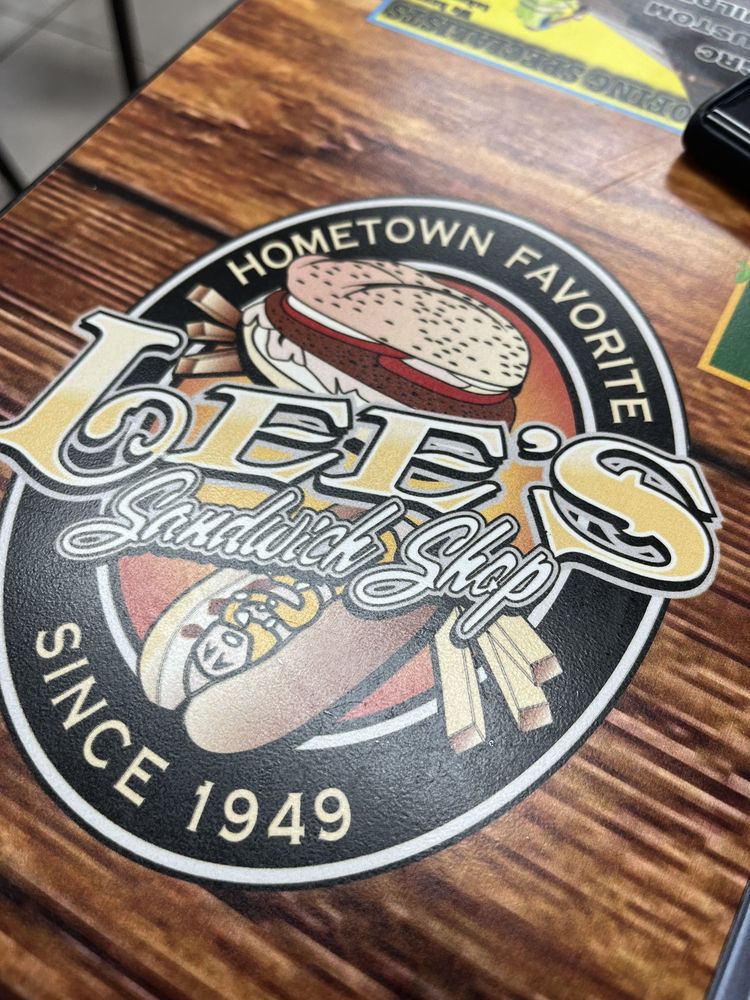 Lee's Sandwich Shop