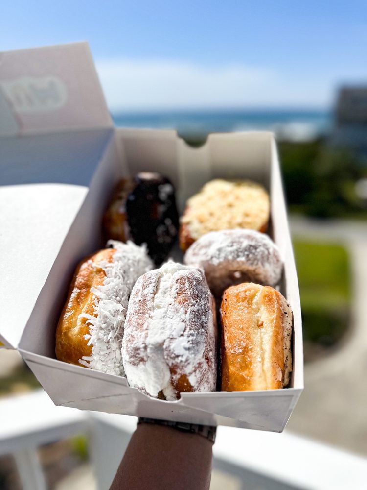 Flip Flops Donut Shop