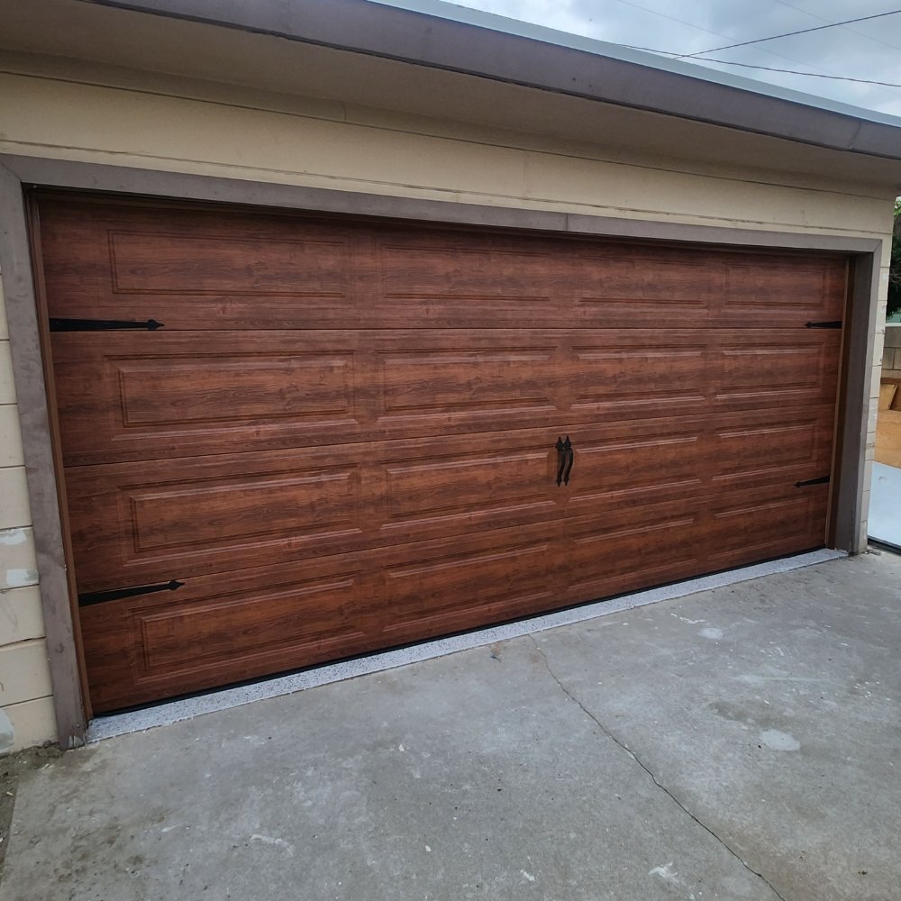 A Plus Garage Doors