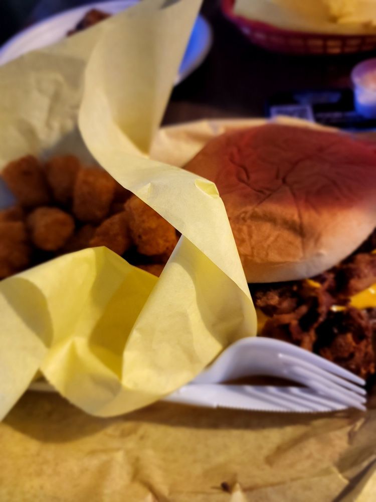 Armadillos Texas Style Burgers
