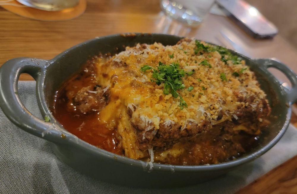 Vinya Table Vinya Table