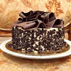 Swiss roulette chocolate curls