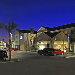 Charter Inn Suites 10 Photos 37 Reviews Hotels 1016 E Photo Of Charter Inn Suites Tulare Ca United States