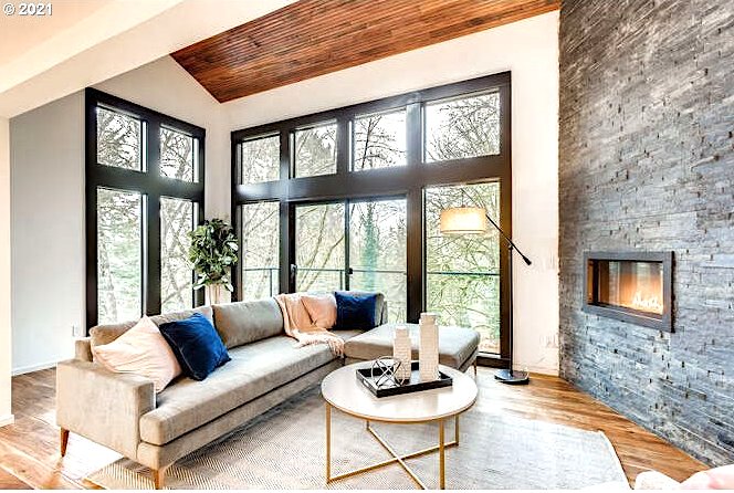 Furnish Home Staging