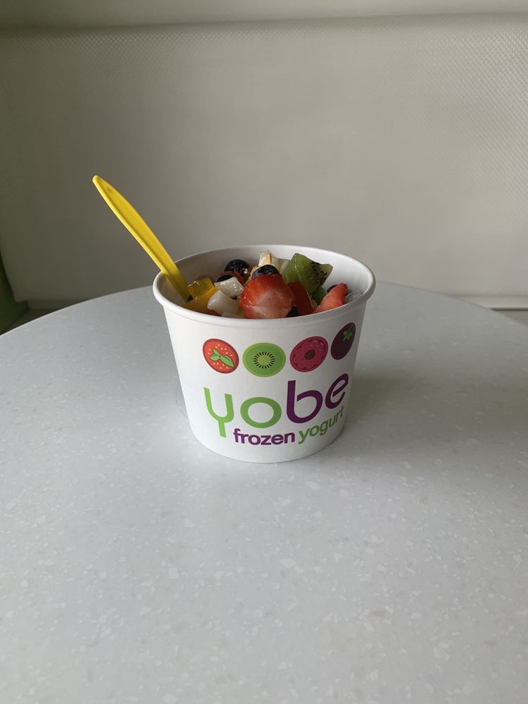 Yobe Frozen Yogurt