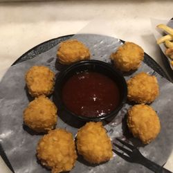 100 montaditos poblenou