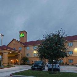 La Quinta Inn Suites Pasadena 53 Photos Hotels 3490 East Sam Photo Of La Quinta Inn Suites Pasadena Tx United States