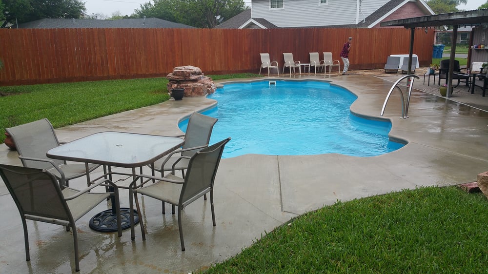 Sparkling City Pools