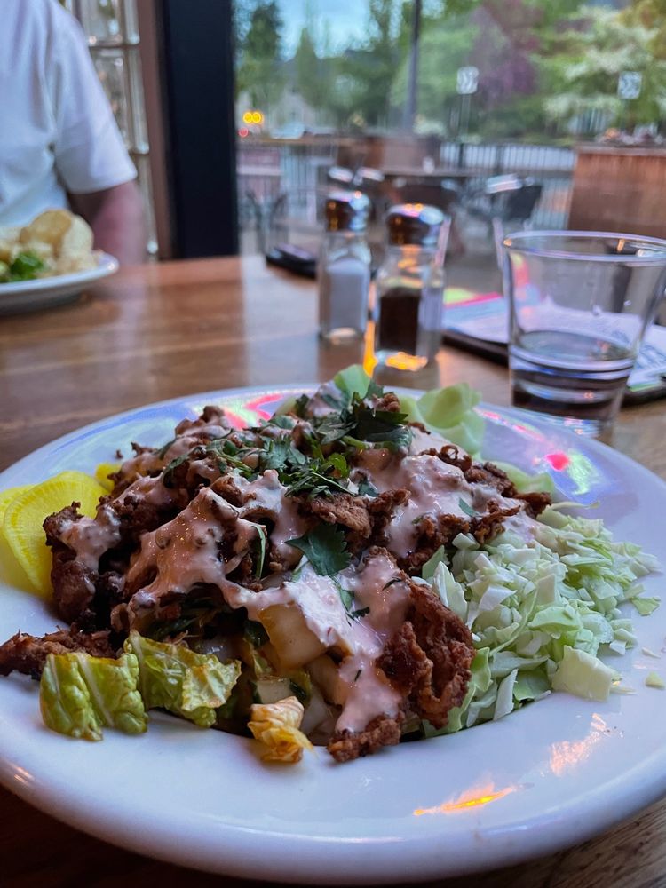 The Elk Public House