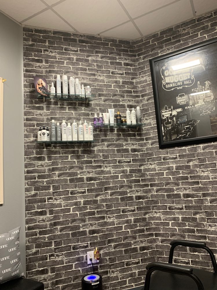 Phenix Salon Suites