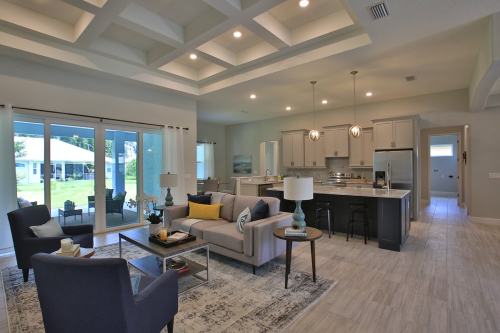image of business Leave it to Lucy Home Staging