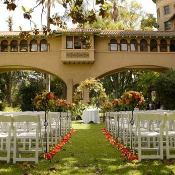Castle Green 173 Photos 71 Reviews Venues Event Es Photo Of Castle Green Pasadena Ca United States Outside Ceremony By The