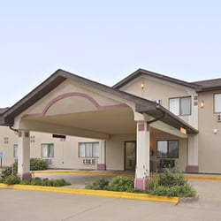 Super 8 Knoxville Hotels 2205 N Lincoln Ia Phone Super 8 Knoxville