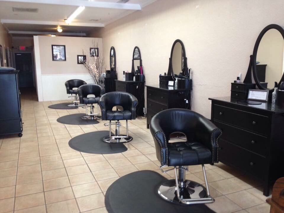 Hair On the Square Hair Salons 10 W Jarrard St, Cleveland, GA