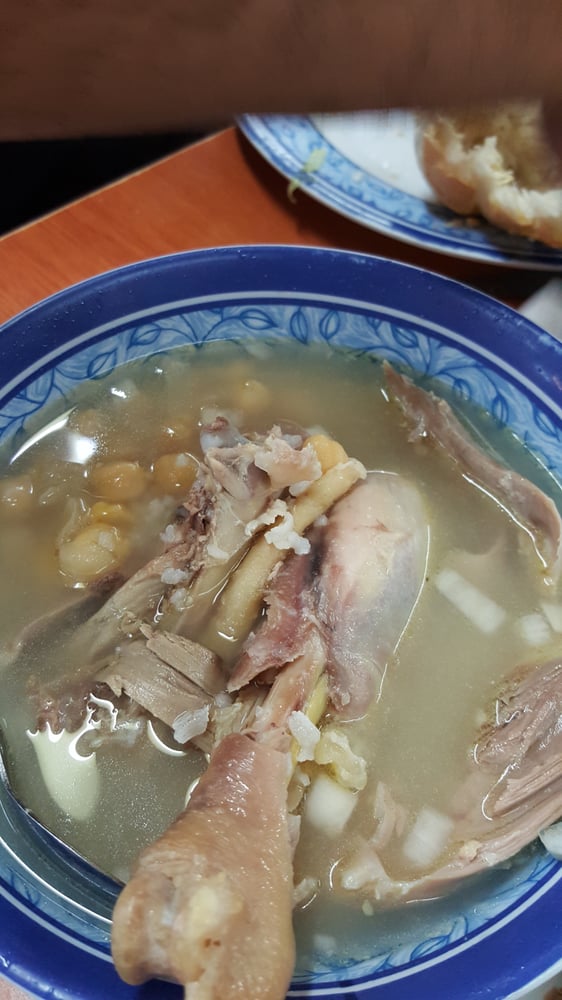 Caldos de Pollo Zenón Mexican Calzada de Guadalupe 739, Estrella