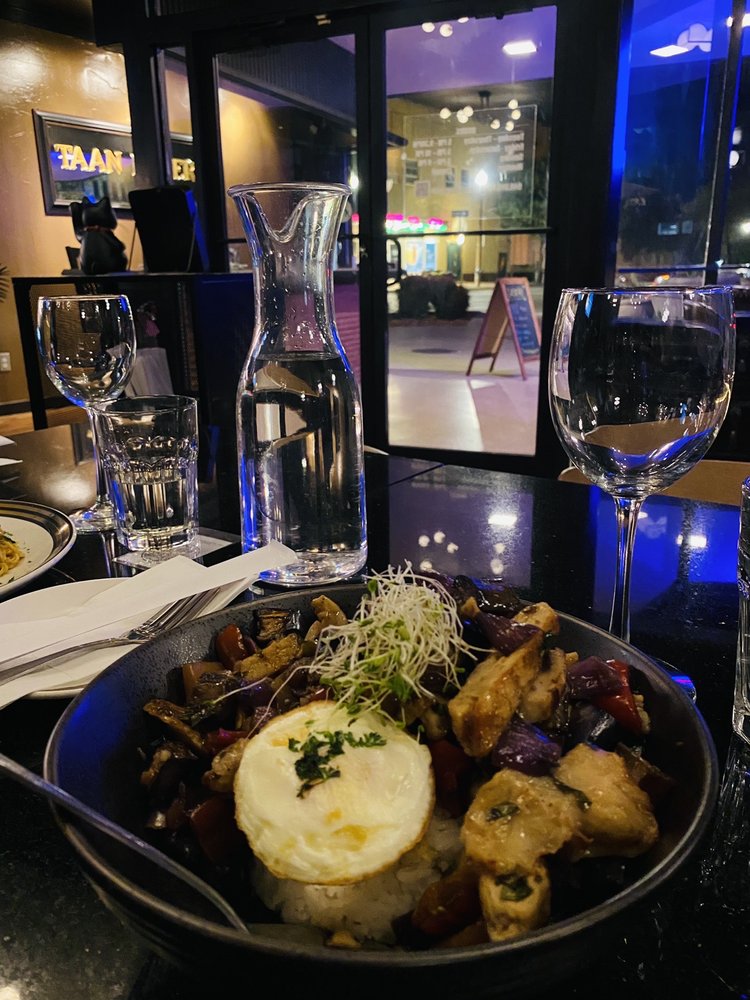 Taan Eatery