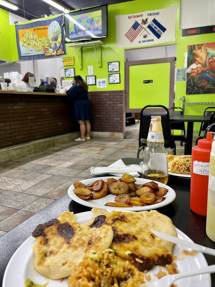 Cuchifrito Restaurant