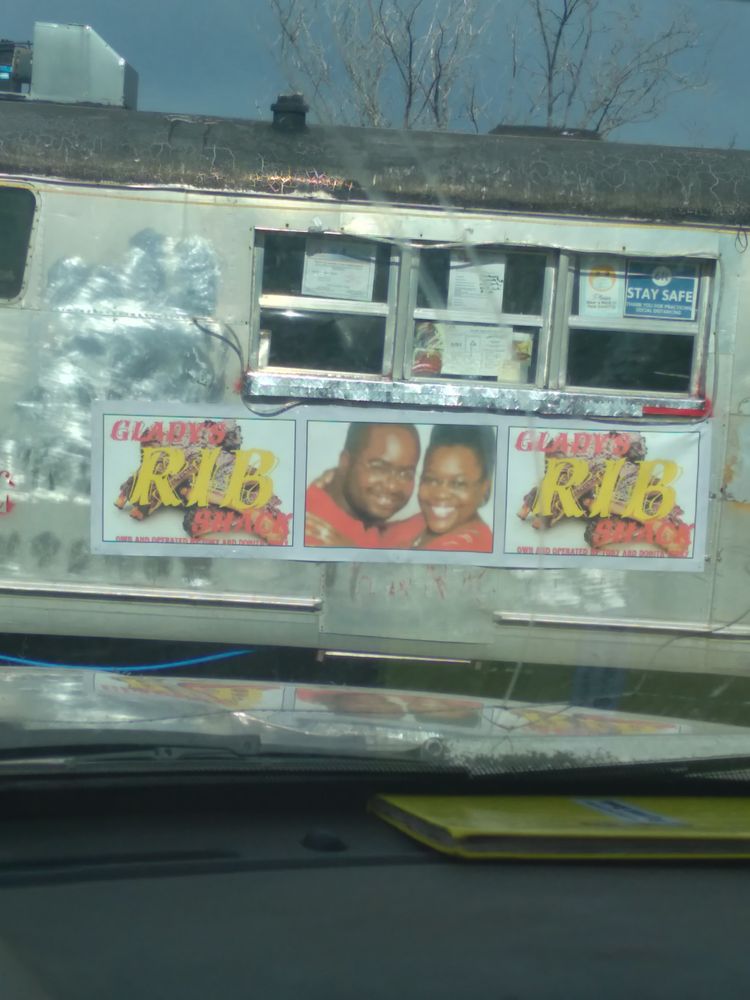 Glady Ribs Shack
