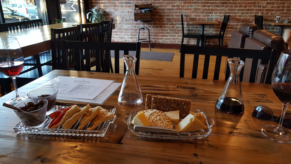 Revolution 23 Photos & 10 Reviews Wine Bars 38 Main St, Black