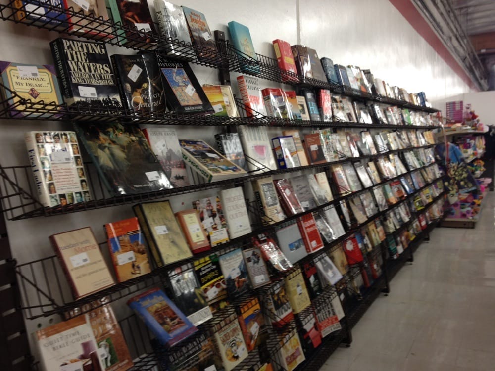 The Fresno Rescue Mission Thrift Store and Cars 20 Photos & 24