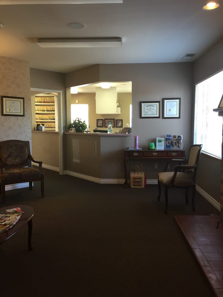 image of business Redrock Dental