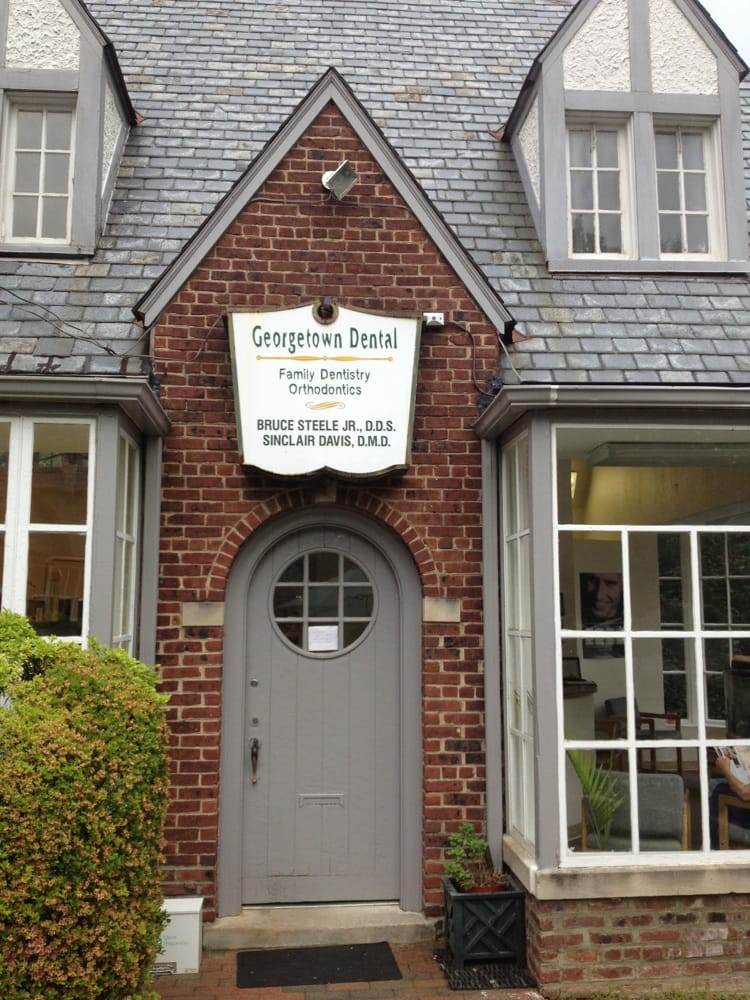Bruce E Steele, DDS