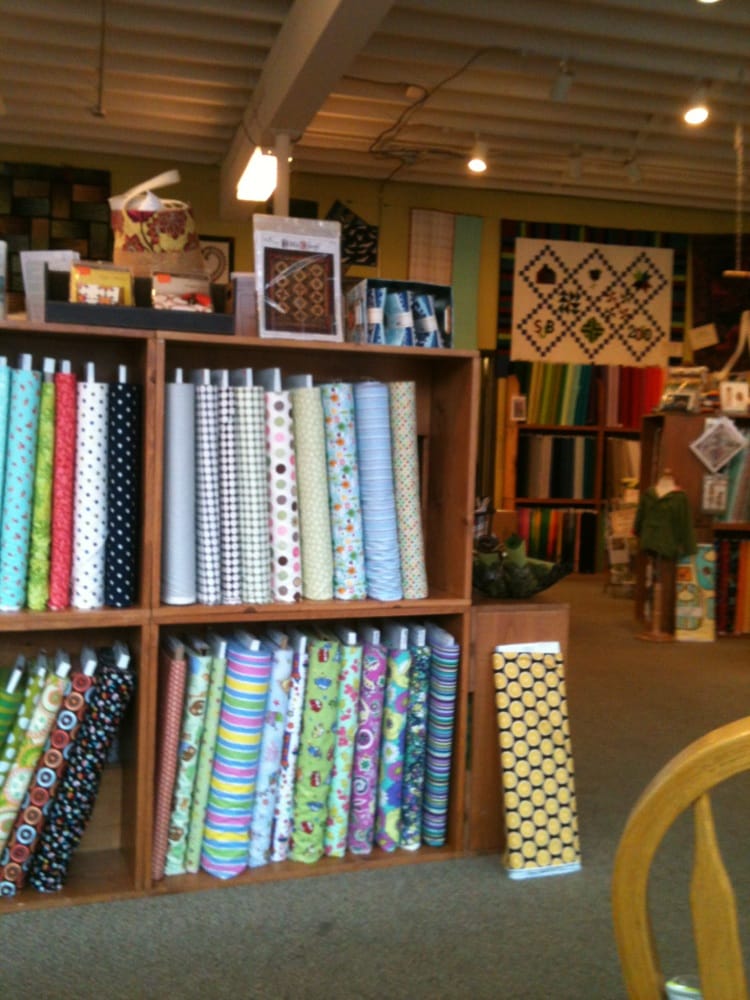 The Quilting Loft CLOSED 25 Reviews Fabric Stores 2622 NW