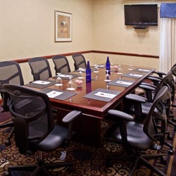Crowne Plaza Suites Pittsburgh South 164 Fort Couch Rd