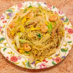 Chens Chinese Restaurant Order Food Online 79 Photos 22 Photo Of Chens Chinese Restaurant Manhattan Ks United States Rice Noodles Stir