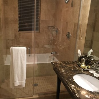 Hotel Zaza Houston 251 Photos 328 Reviews Hotels 5701 Main Photo Of Hotel Zaza Houston Tx United States The Bathroom