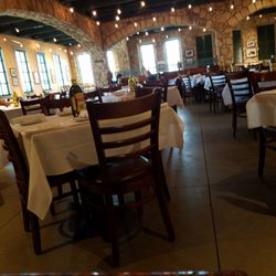 Romano S Macaroni Grill Closed 67 Photos 113 Reviews Italian Photo Of Romano S Macaroni Grill Hoffman Estates Il United States