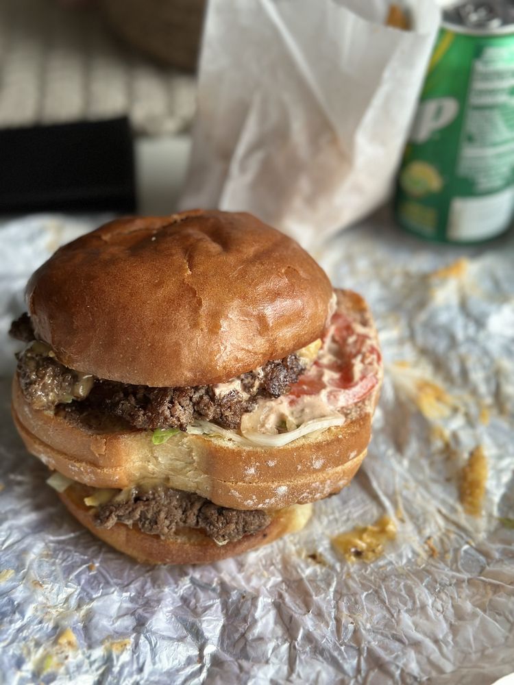 Hot Mess Burgers & Fries