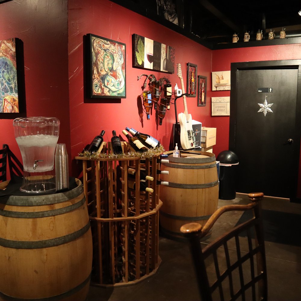 Steve's Wine Bar