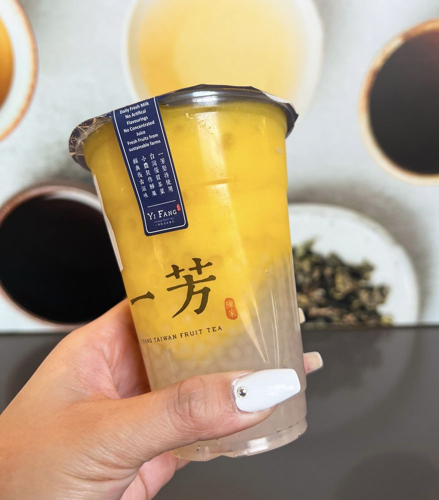 Yifang Taiwan Fruit Tea