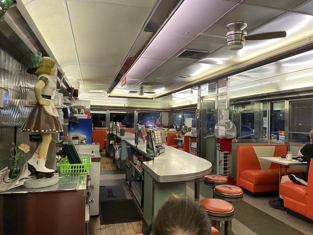 Wolfe's Diner