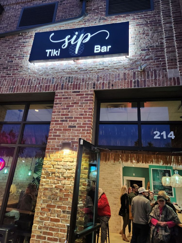 Sip Tiki Bar