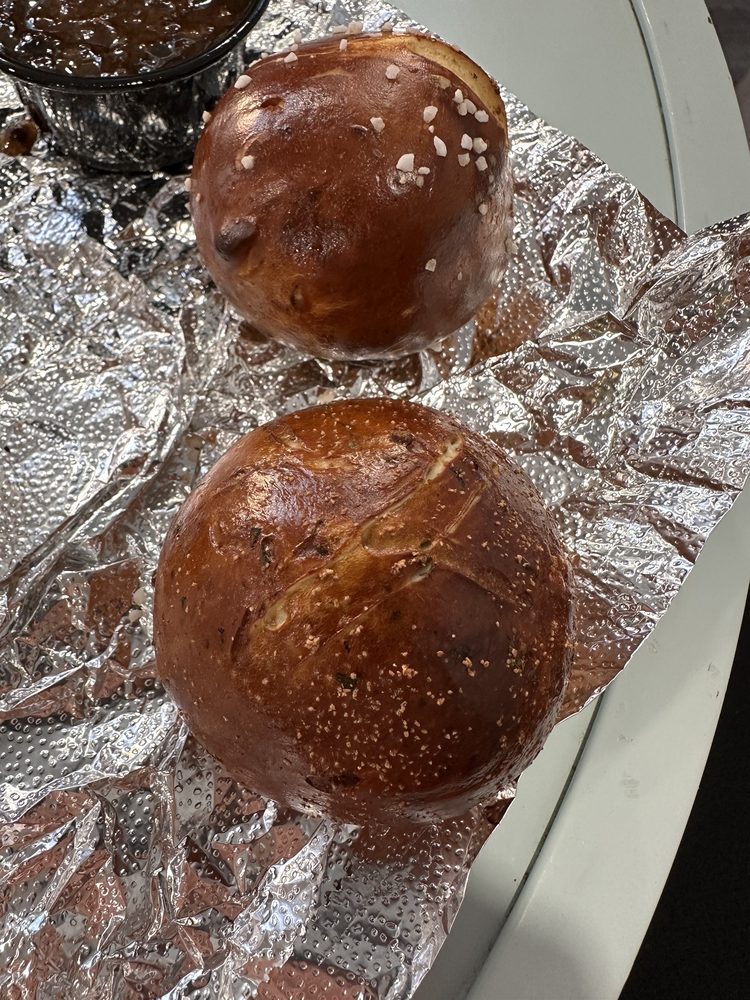 Papa’s Pretzel Place