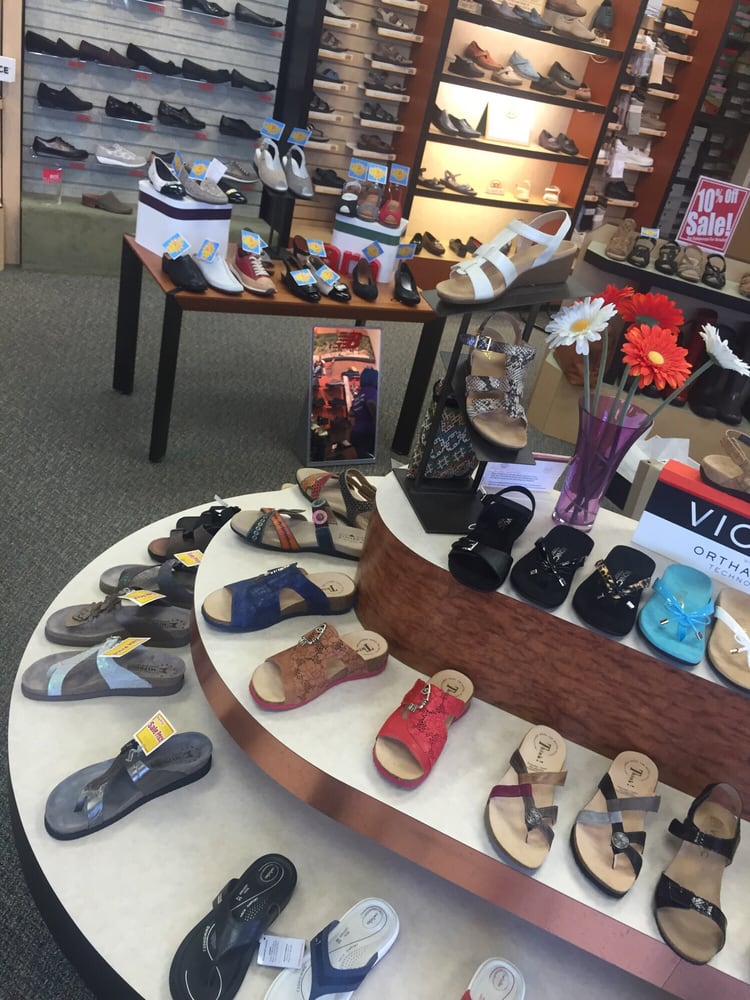 Hawley Lane Shoes 12 Reviews Shoe Stores 500 Boston