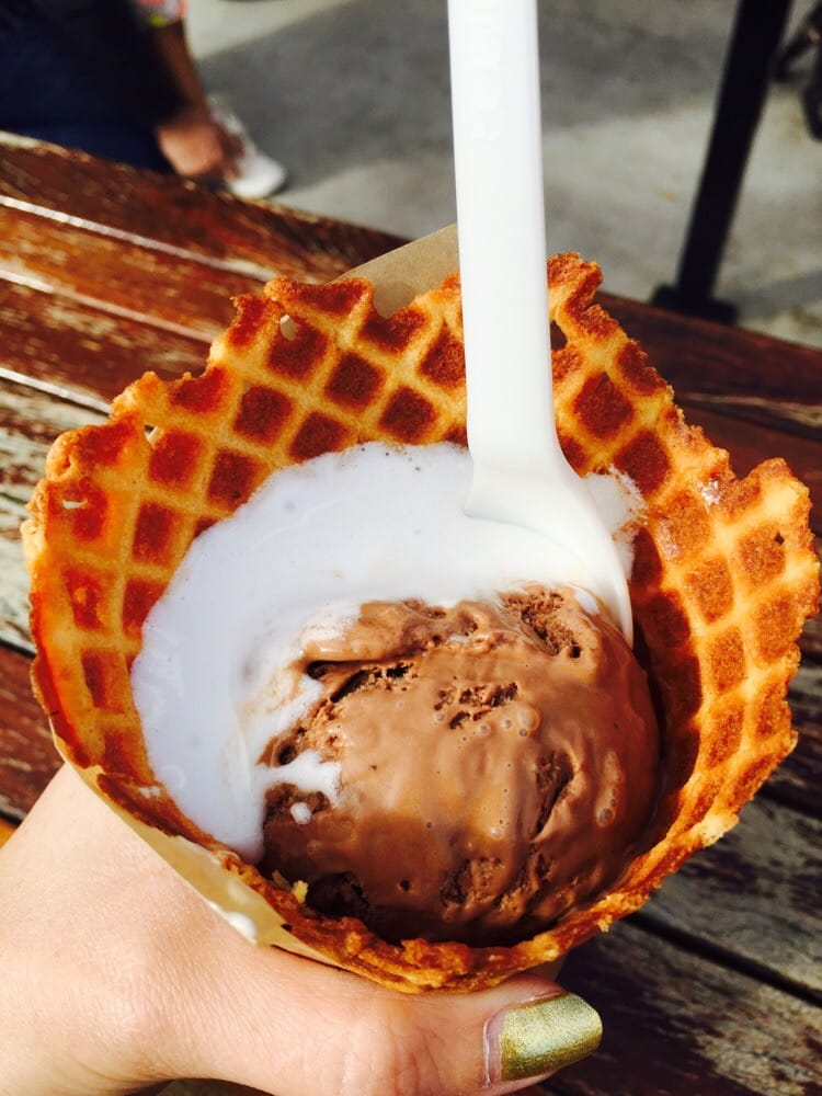 frozen hot chocolate houston single scoop of frozen hot chocolate on a brown sugar frozen hot chocolate houston single scoop of frozen hot chocolate on a brown sugar