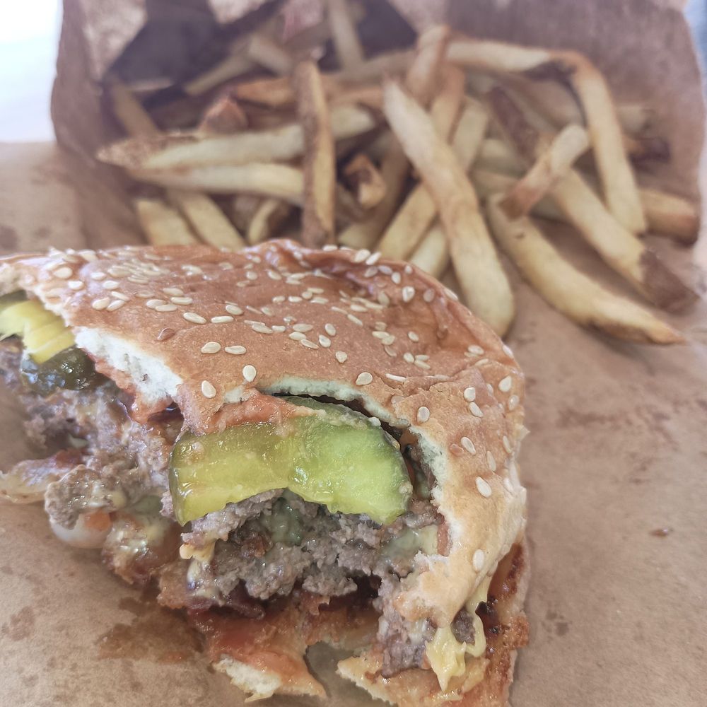 Five Guys, Mobile Roadtrippers